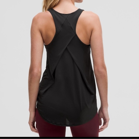 Lululemon- Essential pleated back tank top-black- size 6-NWT - Picture 3 of 8